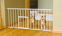 MINI STEP GATE WITH PET DOOR