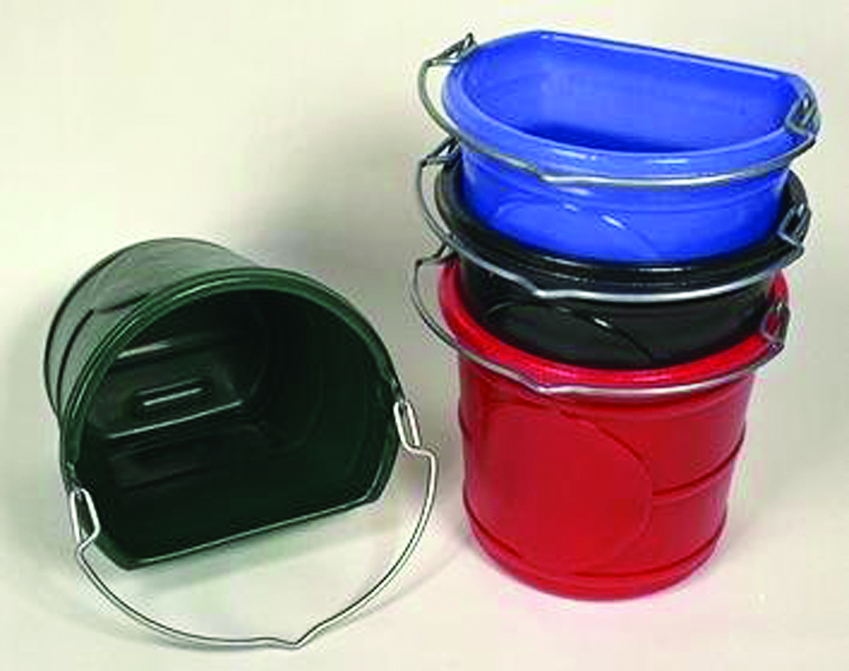 Flatback Bucket 20 qt Red