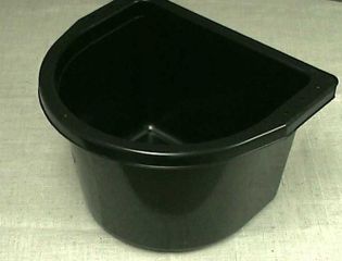 Over The Fence Feeder 20qt - Black