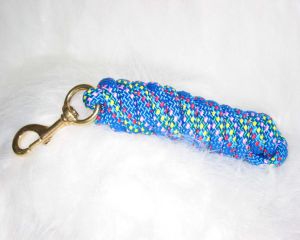 Poly Confetti Lead W/bolt Snap - Blue