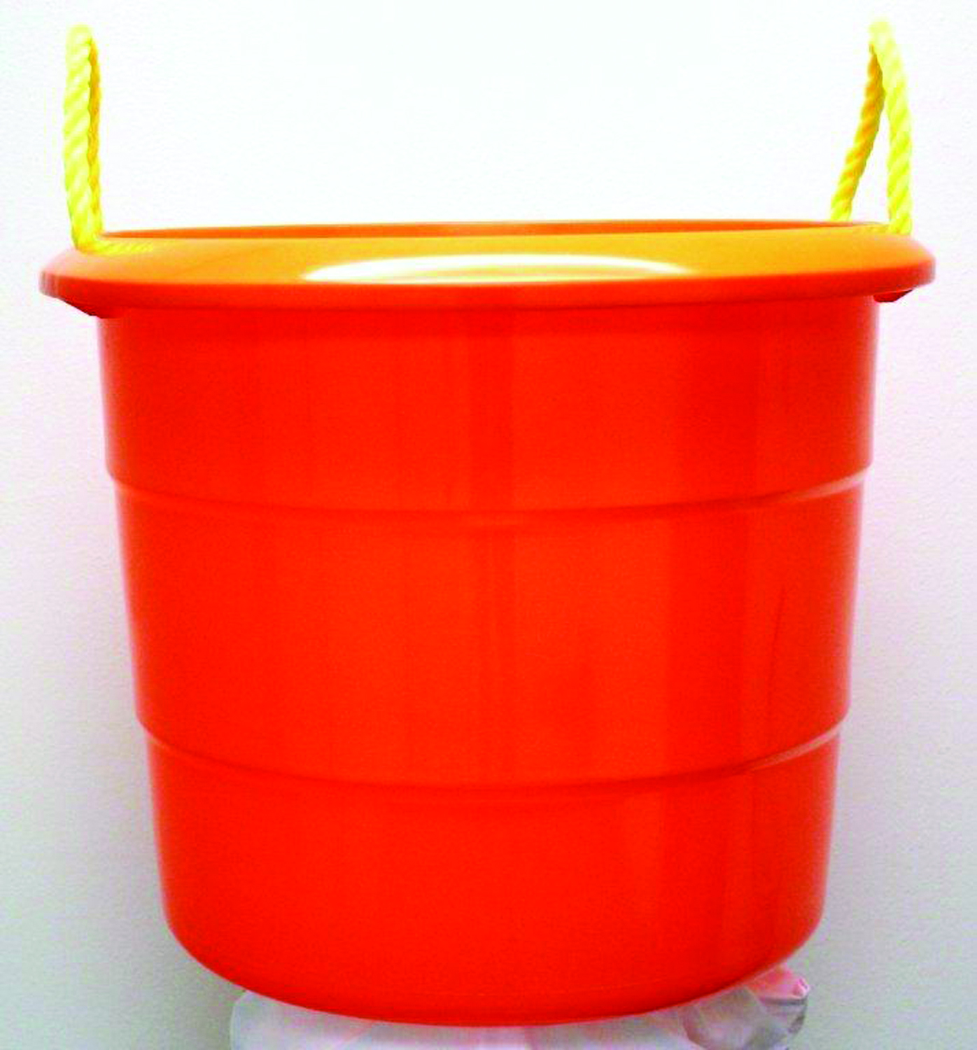 MUCK BUCKET